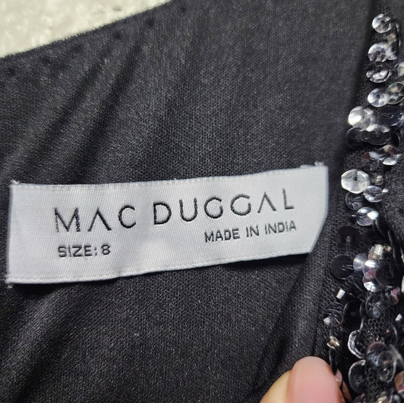 Mac Duggal 10883 Embellished Tiered Sequin Gown Dress 8 Wedding Formal Event - Picture 11 of 13